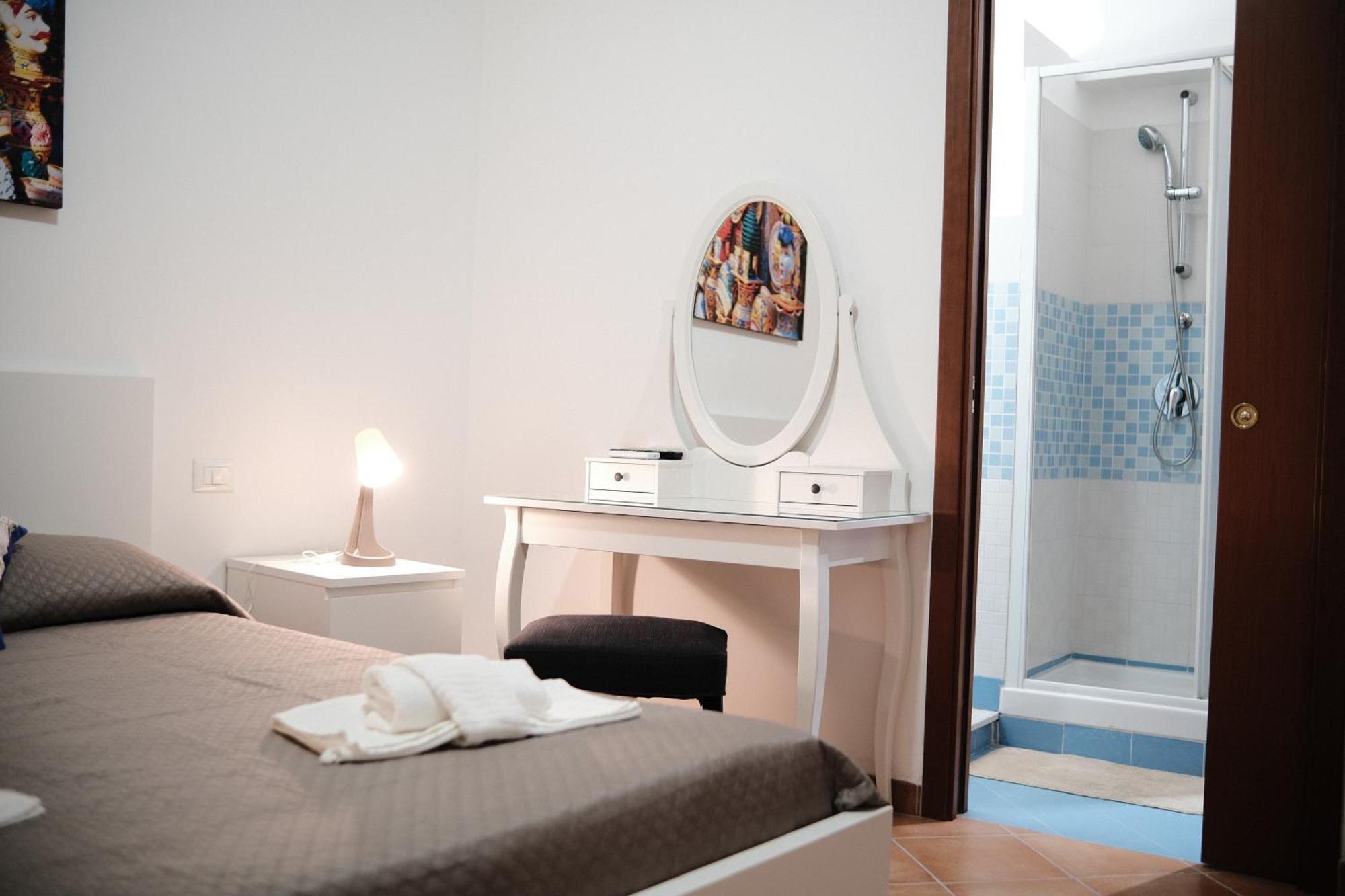Al Bastione Della Pace Apartment - Palermo — Foto 2